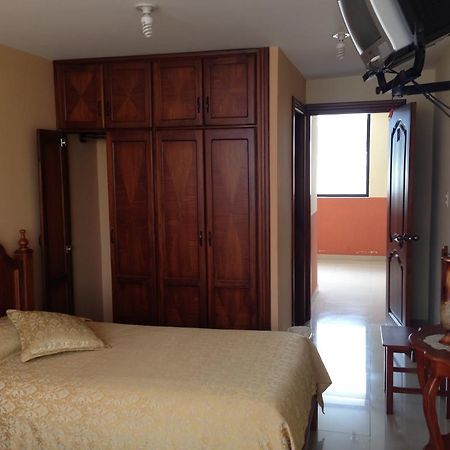 Hostal El Arbolito Cotacachi Bagian luar foto