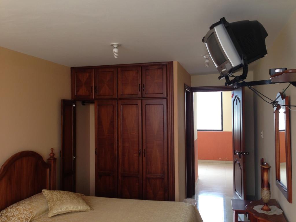Hostal El Arbolito Cotacachi Bagian luar foto