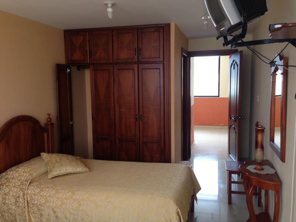 Hostal El Arbolito Cotacachi Bagian luar foto