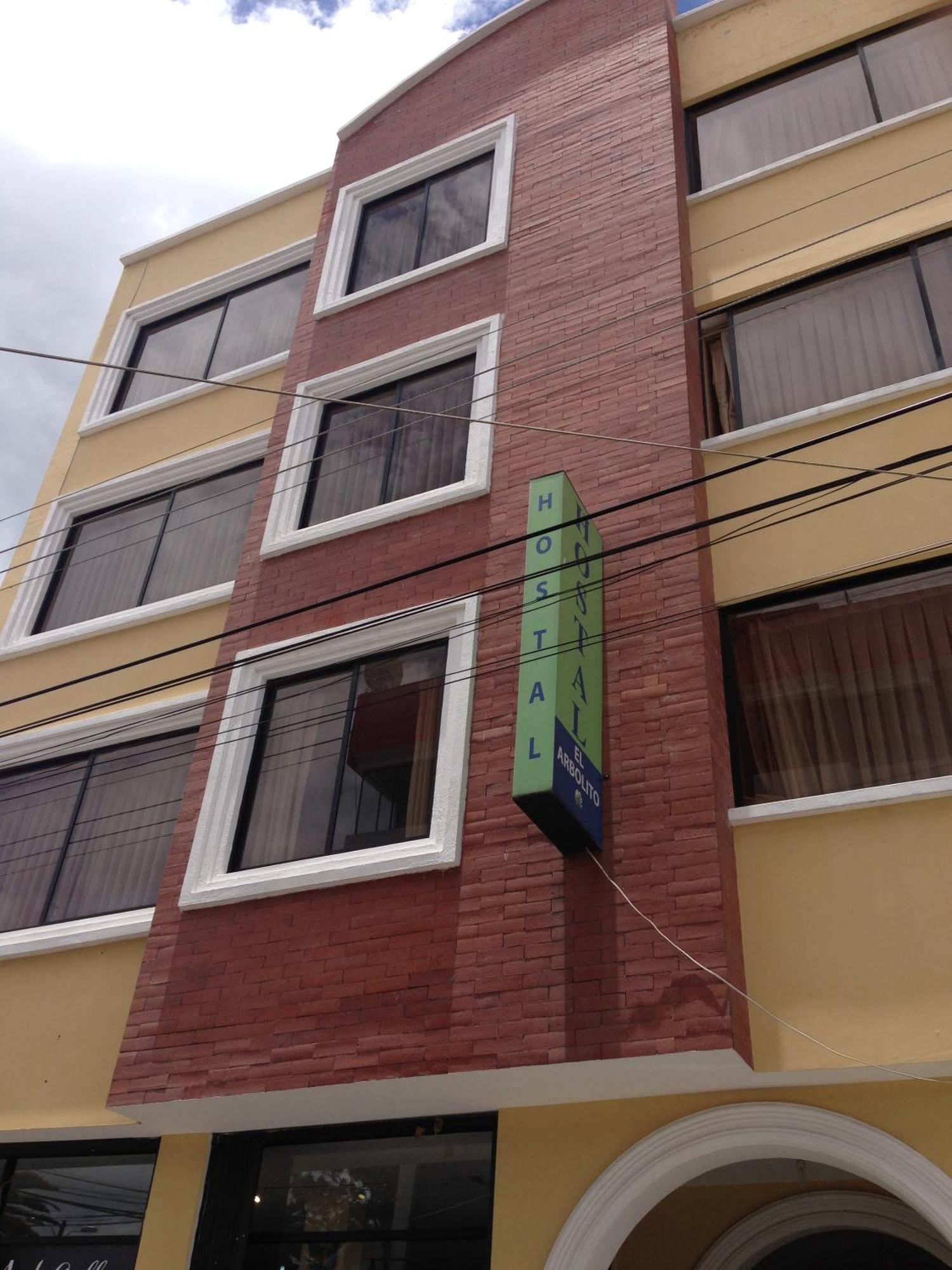Hostal El Arbolito Cotacachi Bagian luar foto
